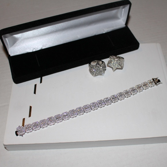 12MM ICED OUT 80CT BAGUETTE TENNIS BRACELET